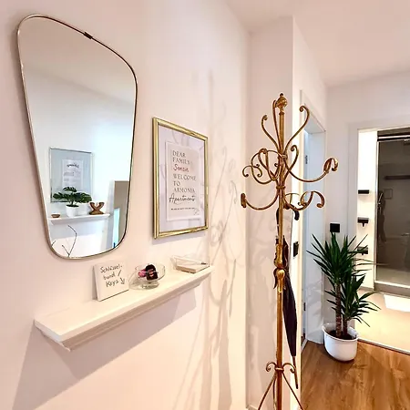 # Deluxe Living # * Nürnberg