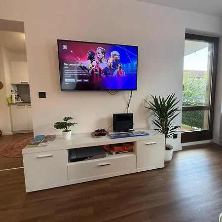 # Deluxe Living #