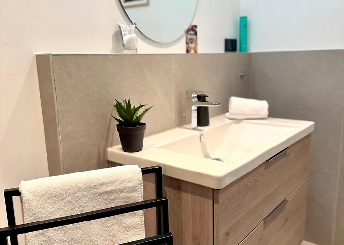 # Deluxe Living # * Norimberga